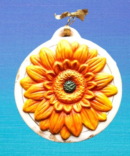 girasole-fondo-azzurro-1