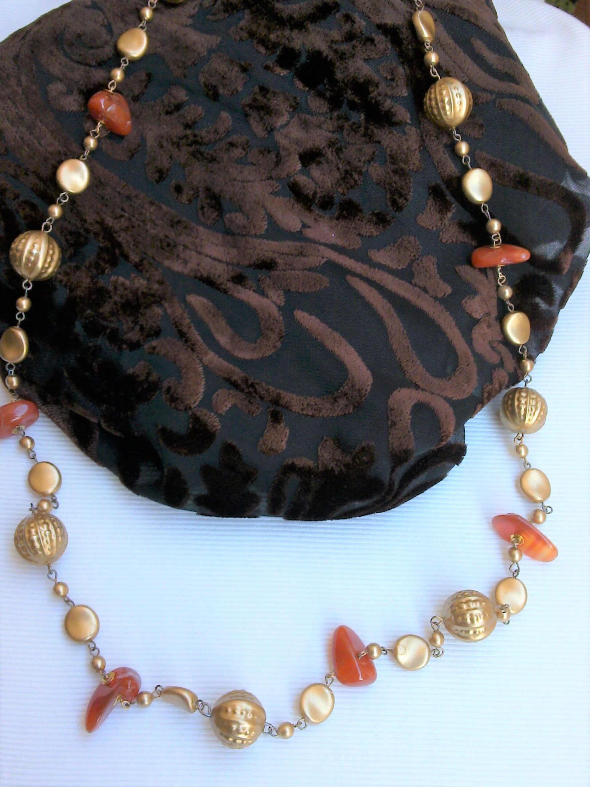 Collana-corniola-con-foulard